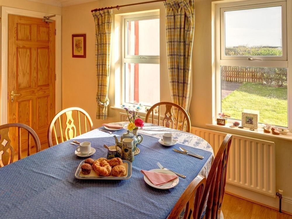 เกลนคาร์ริก ฟาร์มเฮาส์ บีแอนด์บี Bed & Breakfast Carrigaholt ภายนอก รูปภาพ